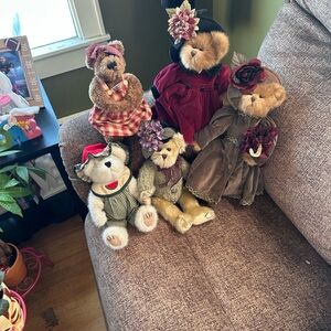 Boyd’s Bears Charming Collection of Vintage Teddy Bears